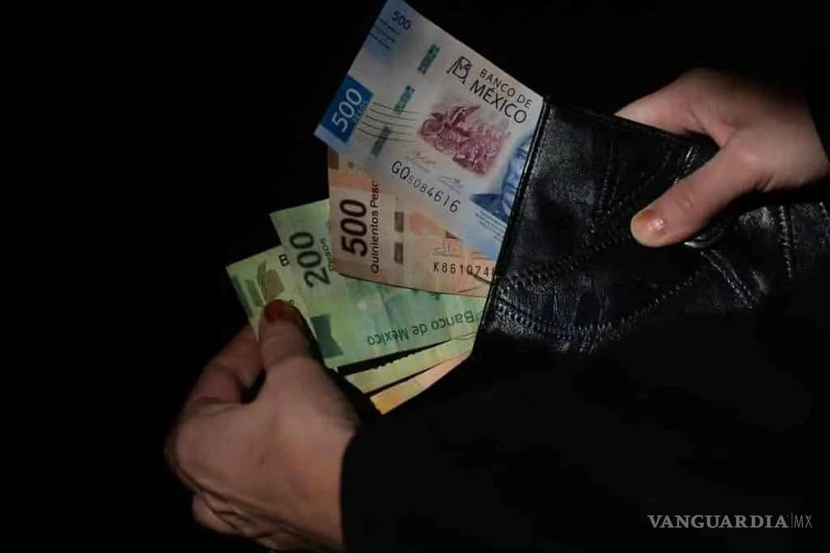 ¿Cuándo el SAT podría retener dinero de clientes de BBVA, Banamex y otros bancos?