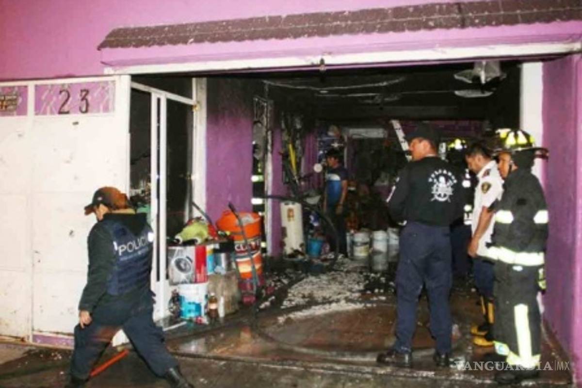 Gente de Cuerámaro busca justicia por 4 menores asesinadas y terminan vandalizando casa de alcaldesa por corrupta