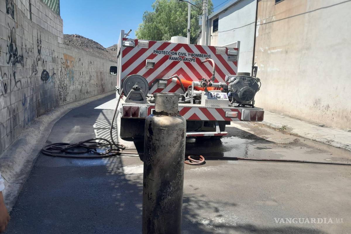 Milagrosamente, dos menores resultan ilesos tras incendio en vivienda de Ramos Arizpe