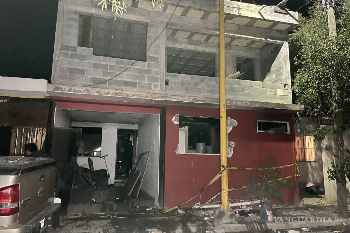 Saltillo: explota casa en La Amistad; resulta lesionada madre de policía municipal