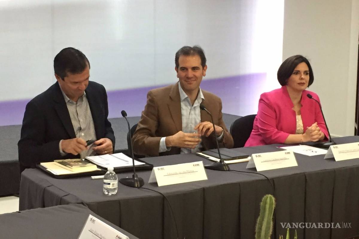 Lorenzo Córdova supervisa la preparación de elecciones en Coahuila