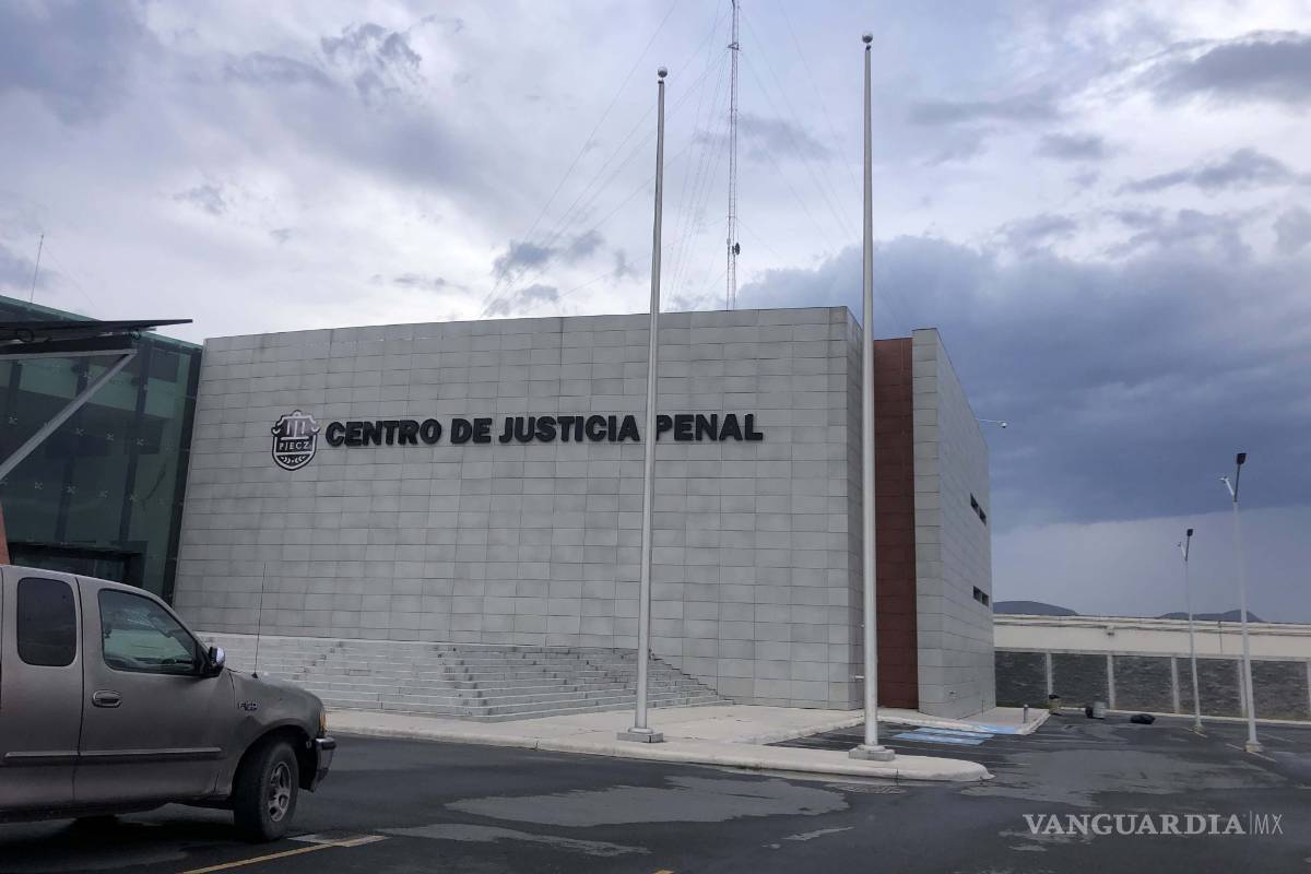 Inicia juicio contra el presunto matataxistas