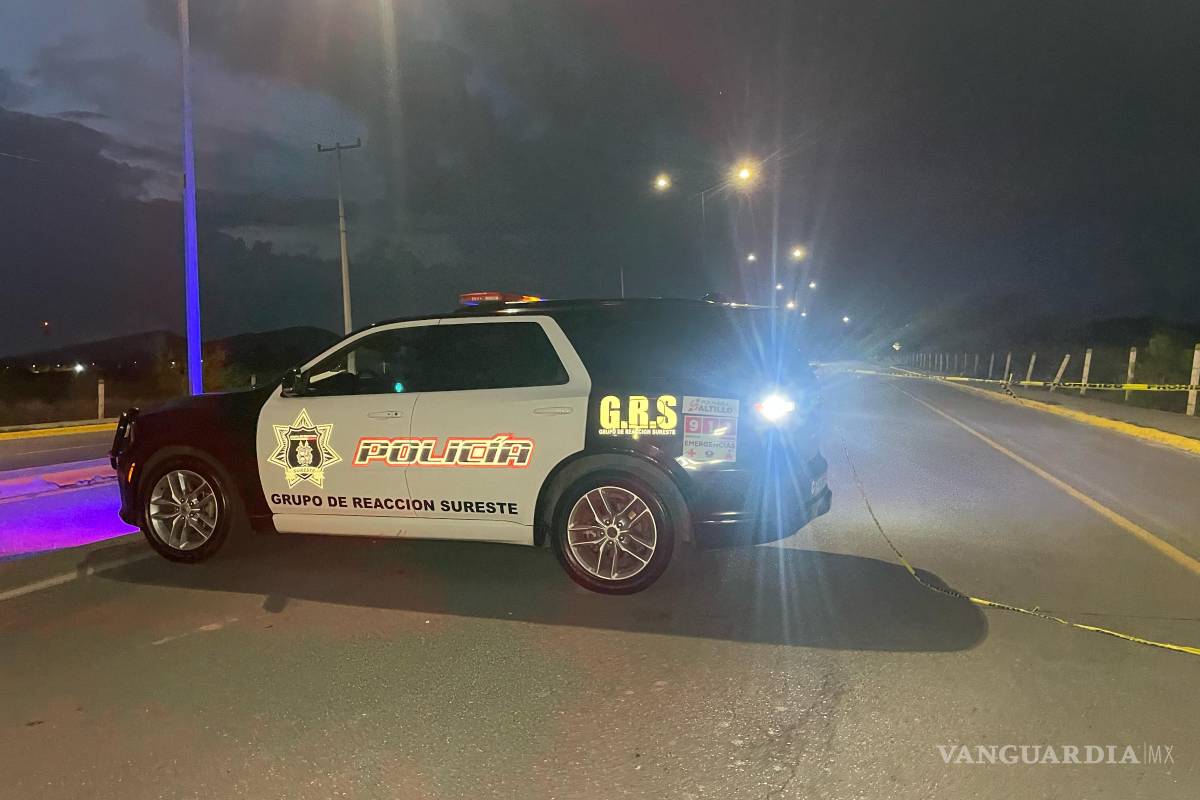 $!Por prevención y ante el riesgo de arrastre por escurrimientos, aun el día de ayer martes algunas vialidades de Saltillo permanecían cerradas en ciertos tramos, como el bulevar Musa de León, al norte.