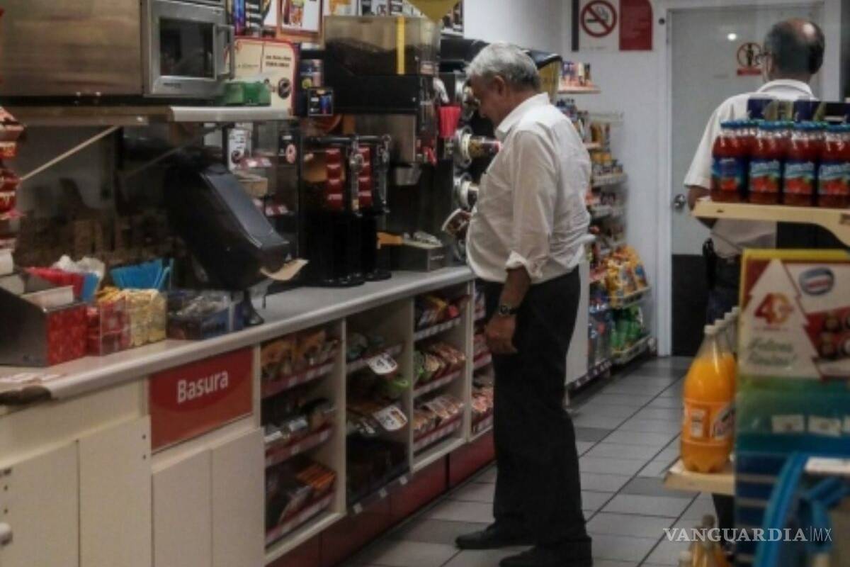 'Usamos energías limpias y no adeudamos a CFE': OXXO responde a AMLO