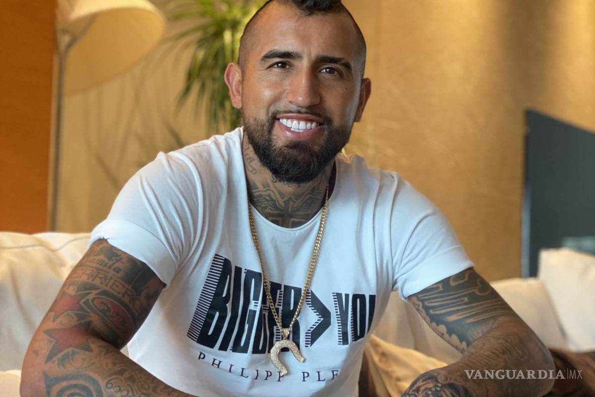 Arturo Vidal manda misterioso mensaje en redes