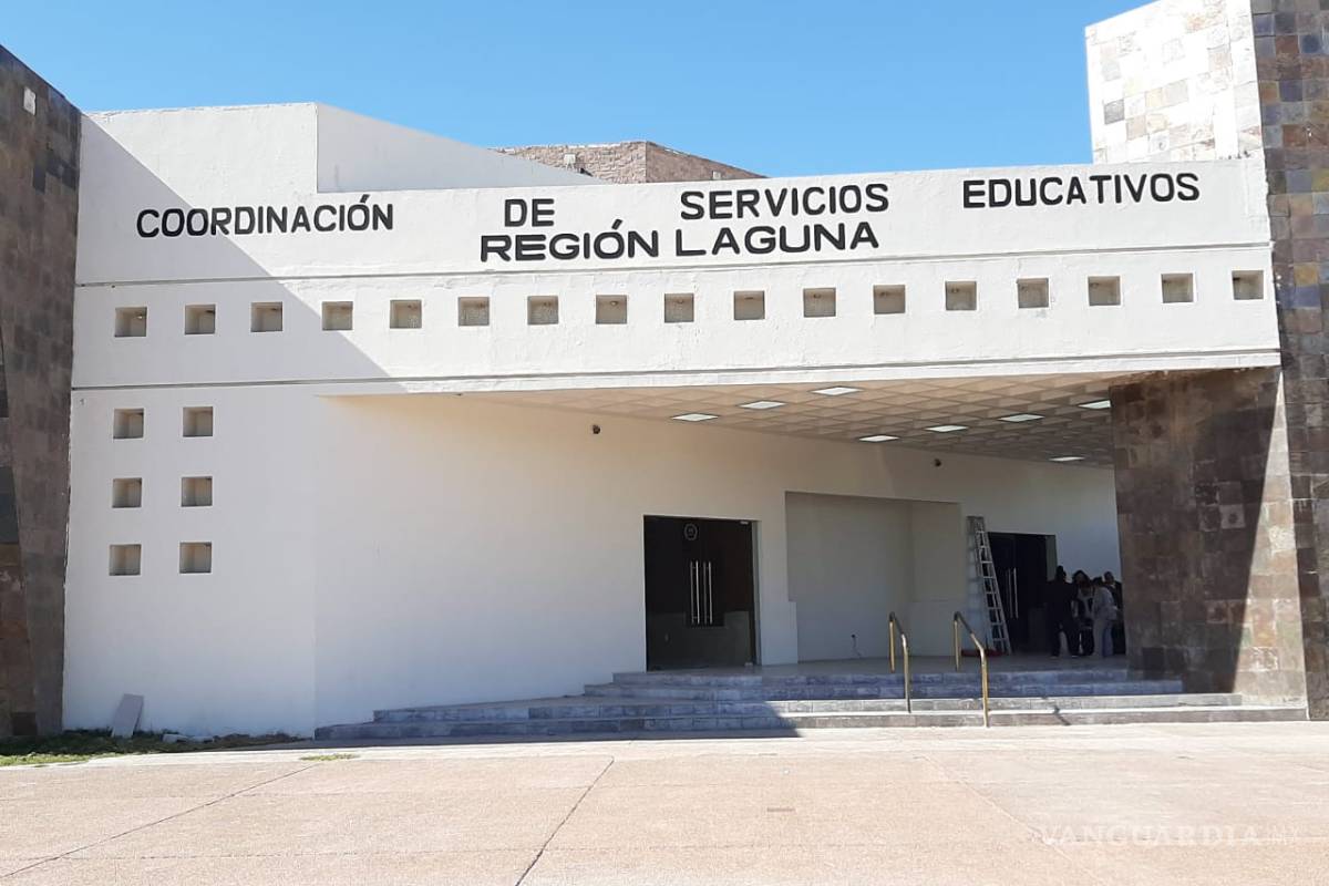 Regresan mañana a clase unos 200 mil alumnos en La Laguna