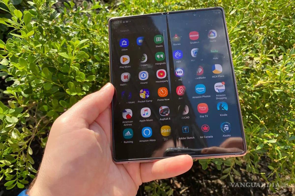 Pierde Alphabet 55 mmdd; dejaría Samsung a Google