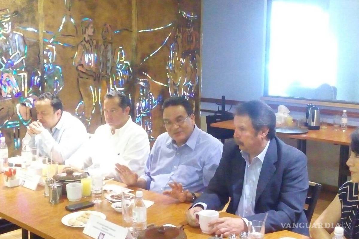 Se reunió Javier Guerrero con la Asociación Democracia y Dignidad por Coahuila