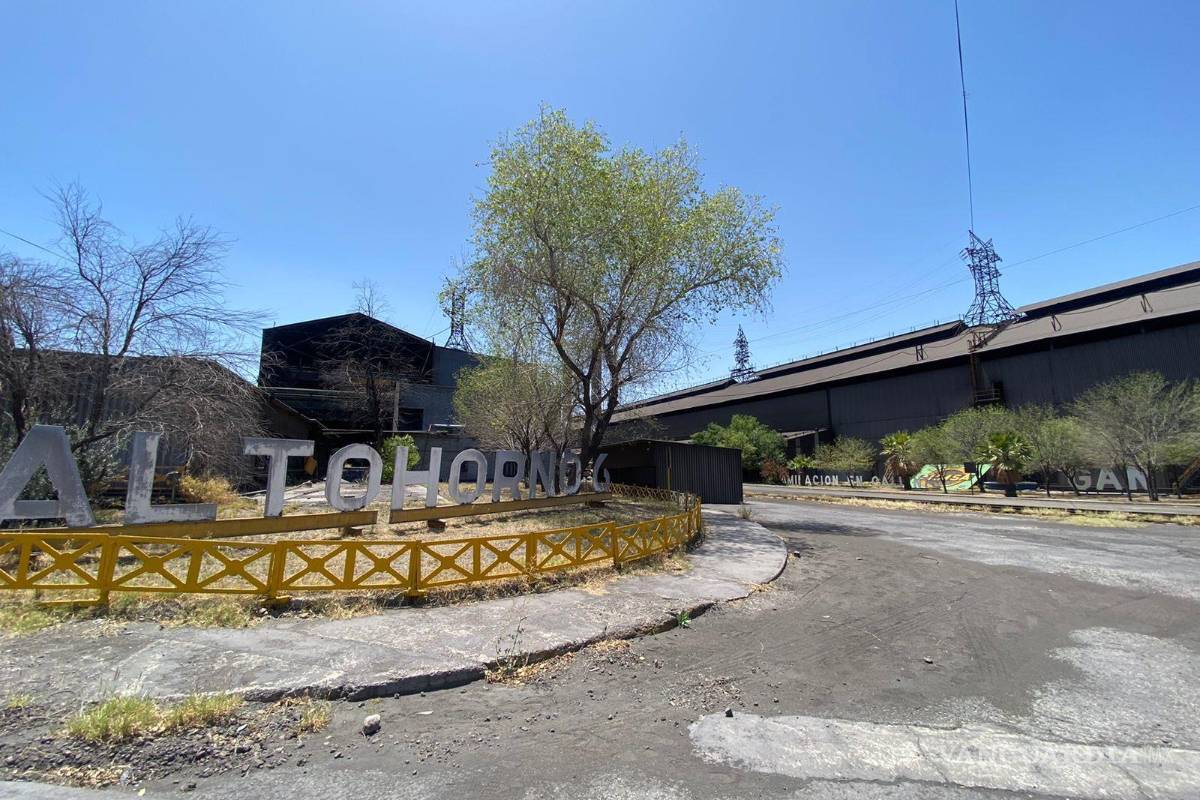 De nuevo en penumbras, CFE corta energía eléctrica a AHMSA y obreros están a la expectativa