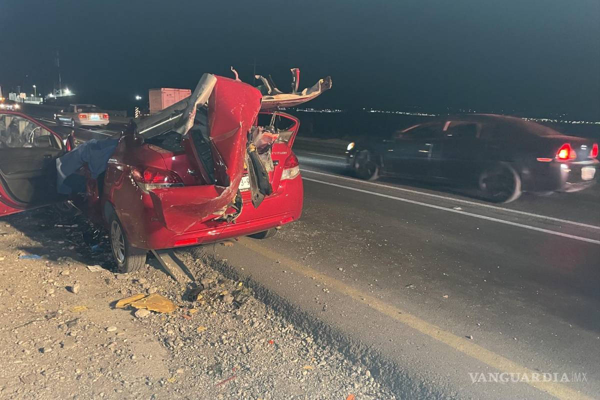 Muere prensado conductor en la Monterrey-Saltillo