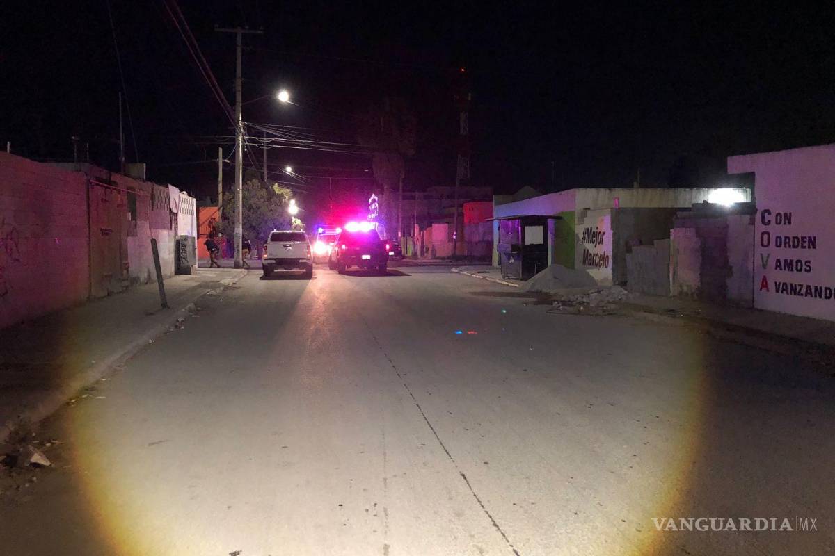 $!Se ordenó el levantamiento del cuerpo, el cual fue trasladado a las instalaciones del Servicio Médico Forense.