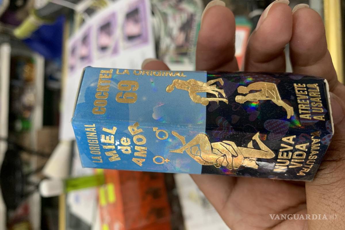 Recurren saltillenses a “Chuparrosa” y esencia “Ven a mí” en boticas del Centro Histórico