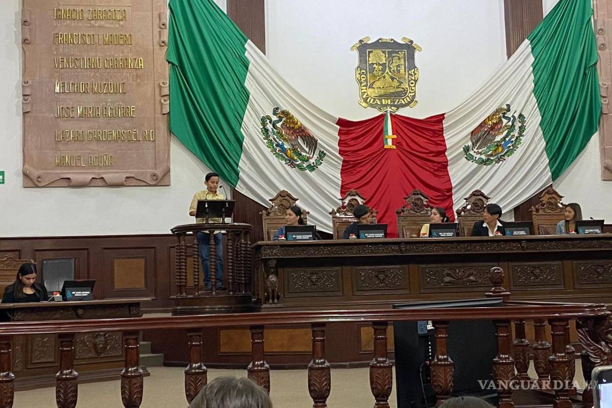 Juan Manuel, el niño genio de Saltillo, sube a la tribuna en el Congreso del Estado
