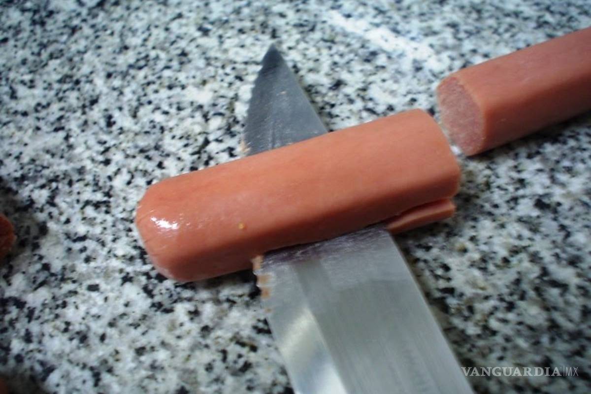 Por celos le cortó el miembro a su esposo, pero primero lo sedujo