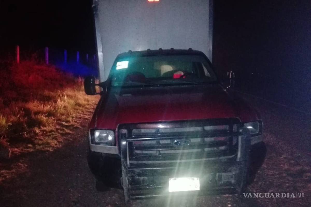 Cae huachicolero con 5 mil litros de combustible en la carretera Saltillo-Torreón