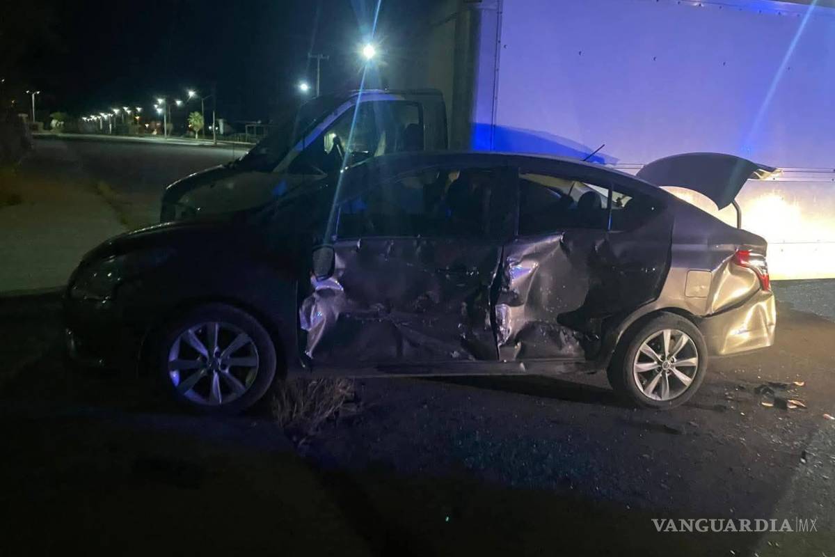 Desata choque múltiple por arranque de celos de regidora del PT, en San Juan de Sabinas
