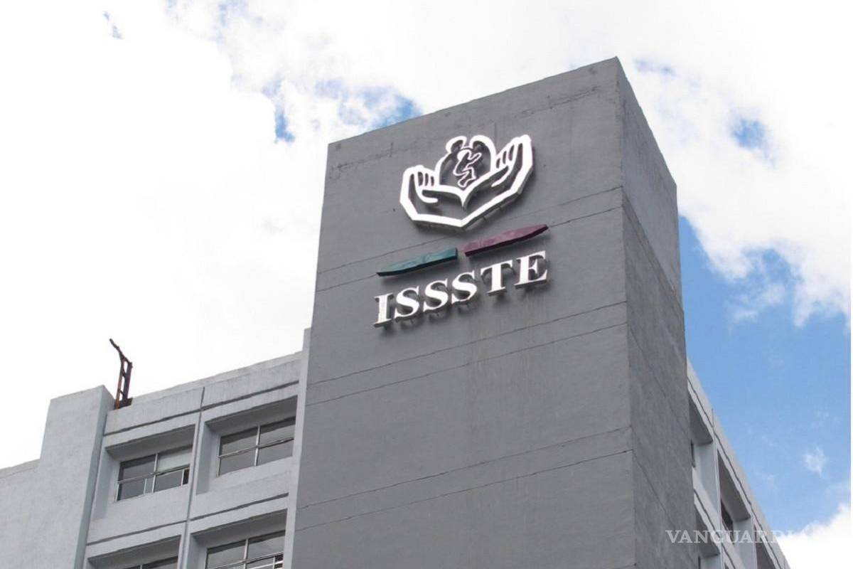 La FGR acusa a 8 exfuncionarios del ISSSTE por fraude por 800 mdp; permitieron doble pago a emporio farmacéutico