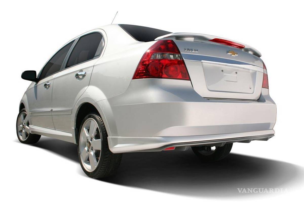 Aveo reprobó en seguridad y aún así GM lo vende a los mexicanos, con ayuda de funcionarios