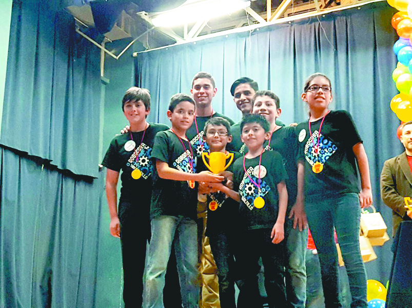 Dejan a la deriva a ‘genios’ saltillenses; se alejan de mundial de Robótica por falta de apoyo