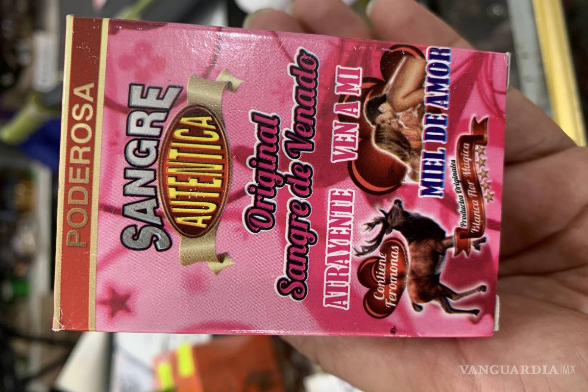 Recurren saltillenses a “Chuparrosa” y esencia “Ven a mí” en boticas del Centro Histórico