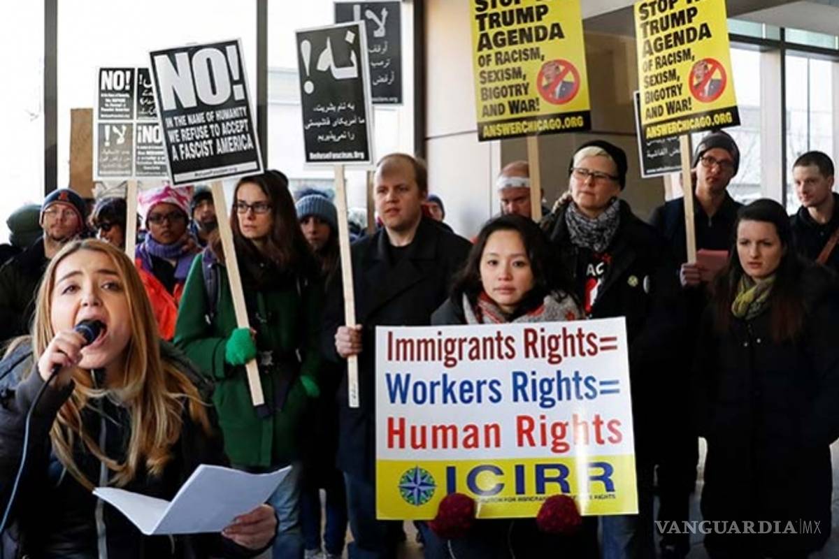 Llaman a latinos a participar en marcha en contra de las políticas migratorias de Trump