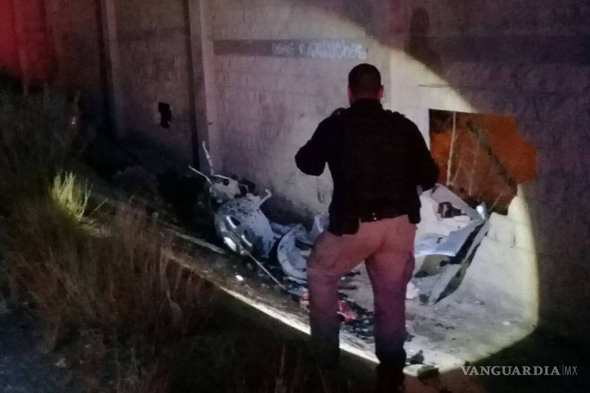 Pierde el control del volante y la vida por ir a gran velocidad en Arteaga