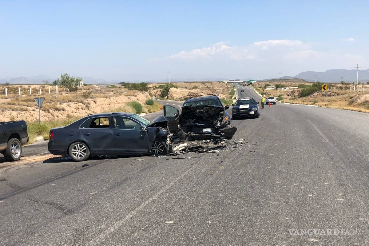 Choque en carretera a Monclova termina con un muerto y cinco heridos