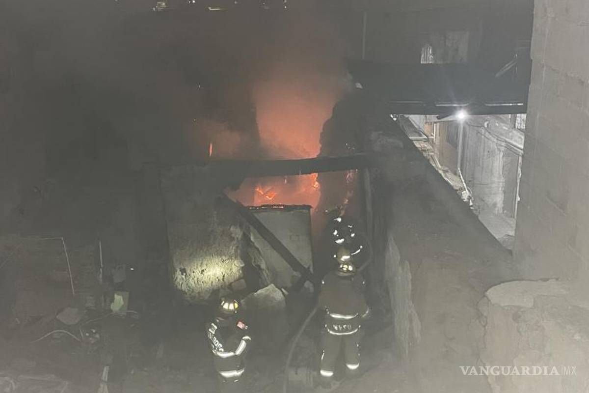 Incendian casa tras riña entre drogadictos en Saltillo