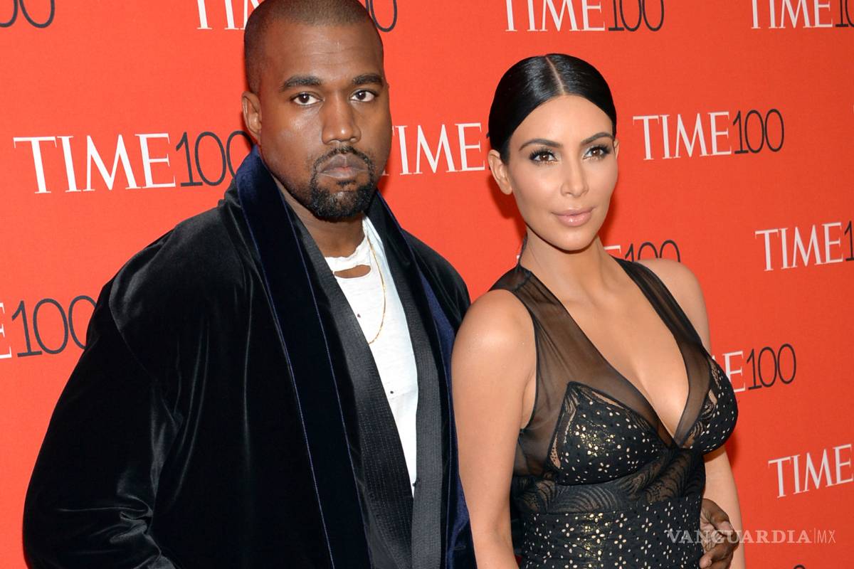 Escribe Kanye West un libro en Twitter