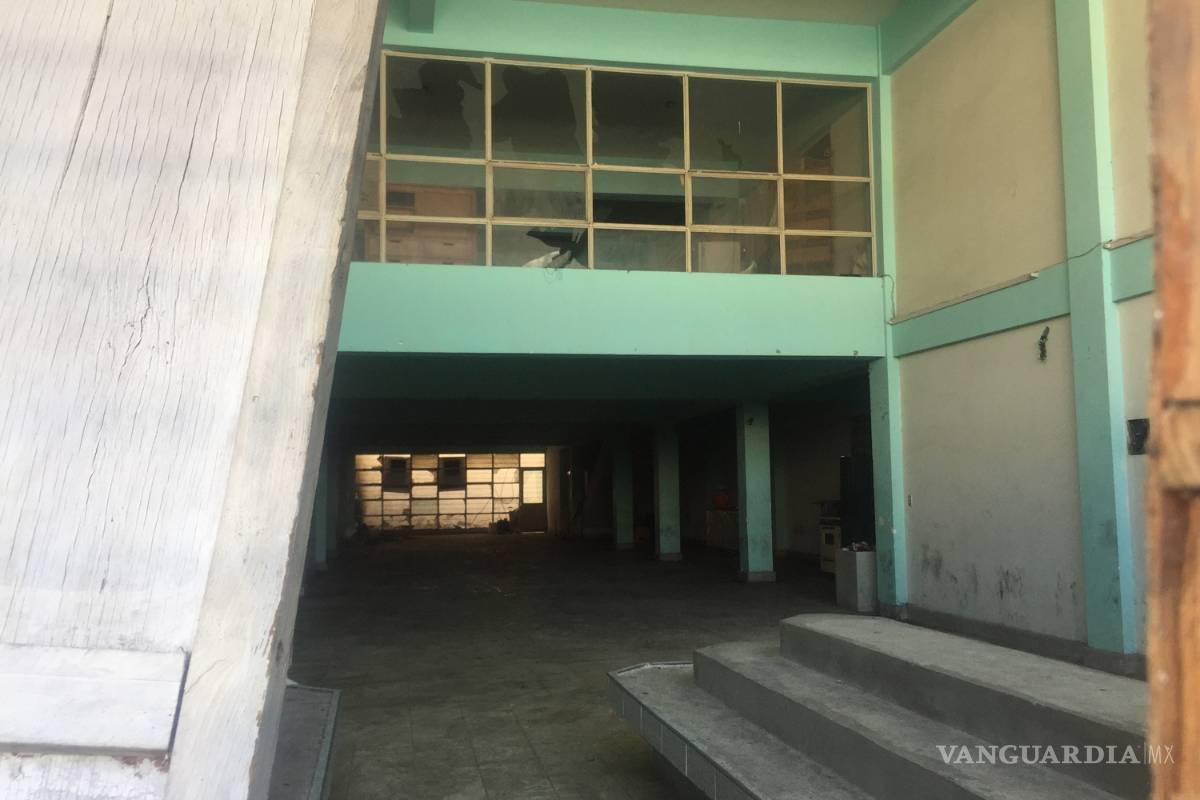 Burlaron vigilancia policiaca, jóvenes de Saltillo para organizar fiesta que congregó a casi mil asistentes