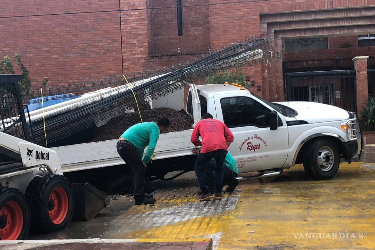 $!Intensas lluvias inundan de nuevo a Torreón, Coahuila