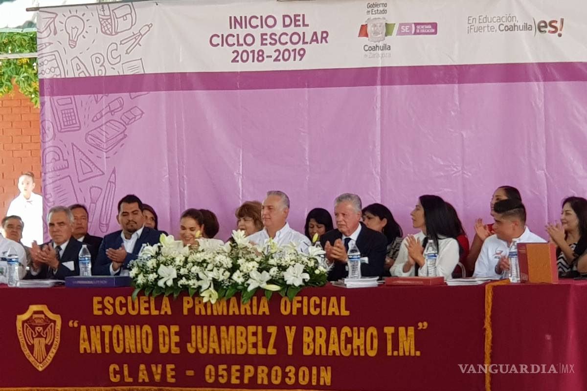Inicia alcalde de Torreón ciclo escolar 2018-2019