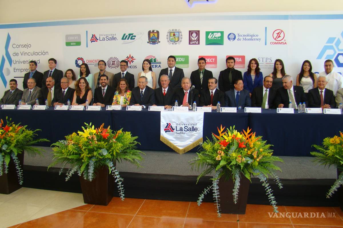 Entregarán reconocimientos a universitarios y empresarios