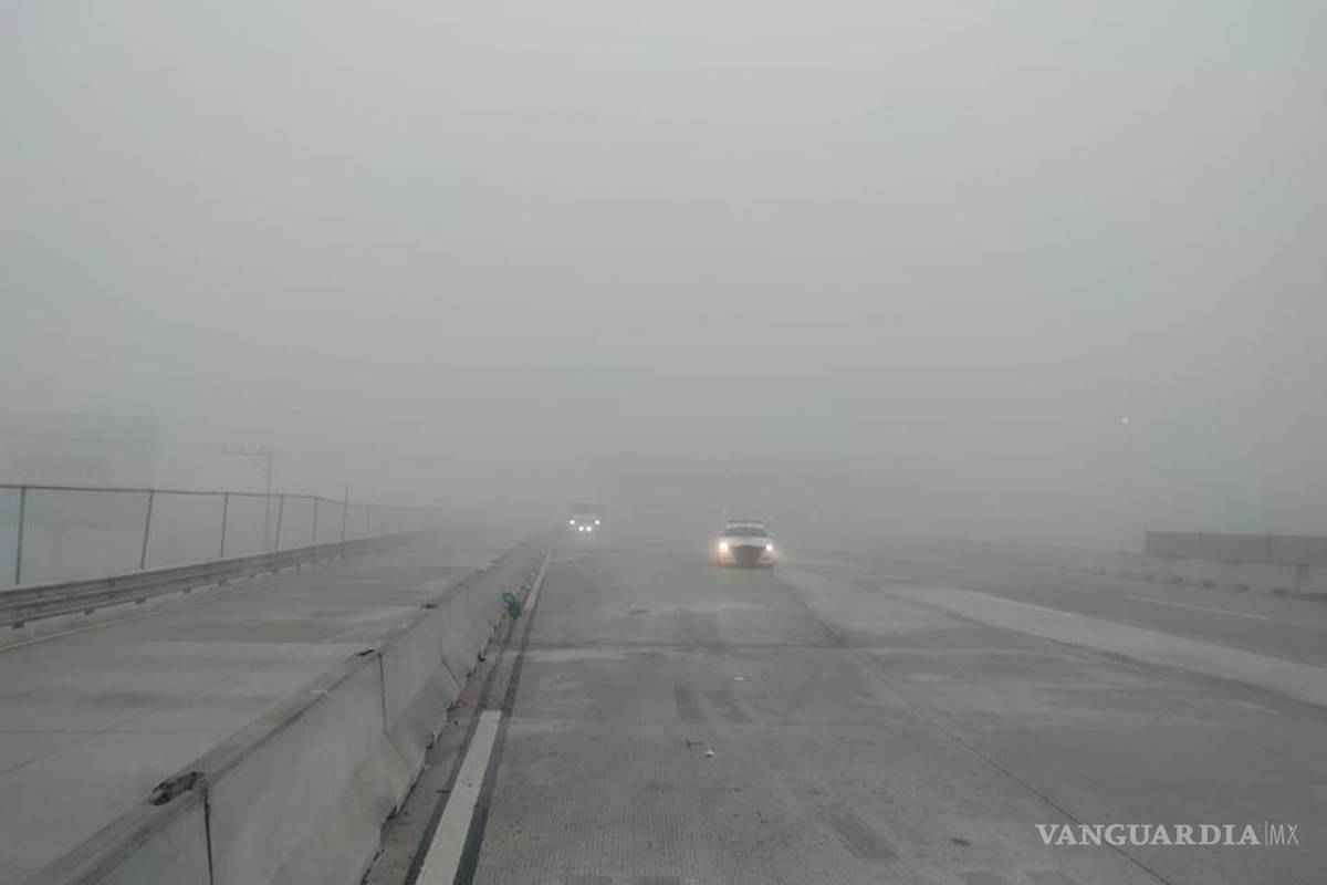 Niebla densa ocasiona cierre de autopista Monterrey-Saltillo