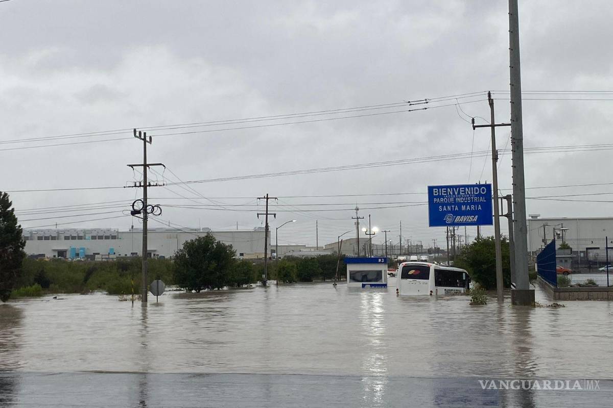 $!Los trabajadores lograron salir ilesos.
