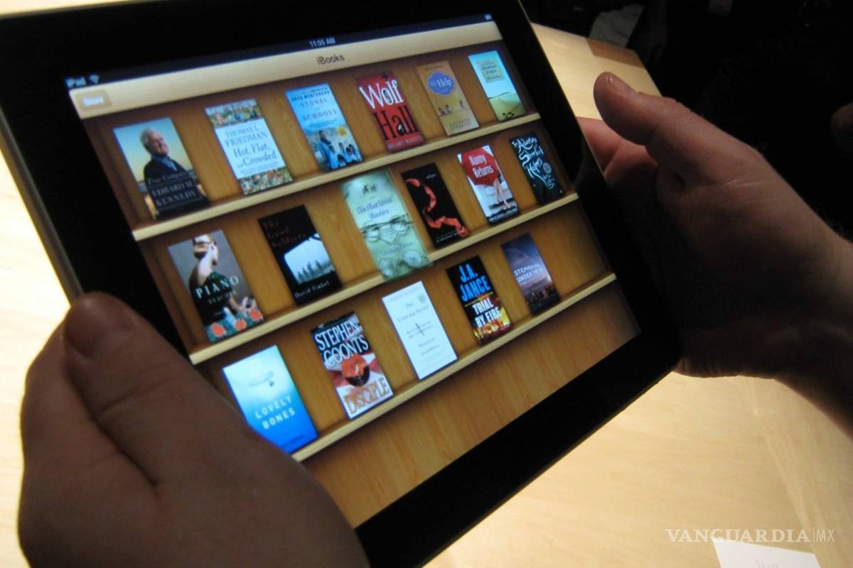 Multa de 450 millones a Apple por amañar el precio de los ‘eBook’