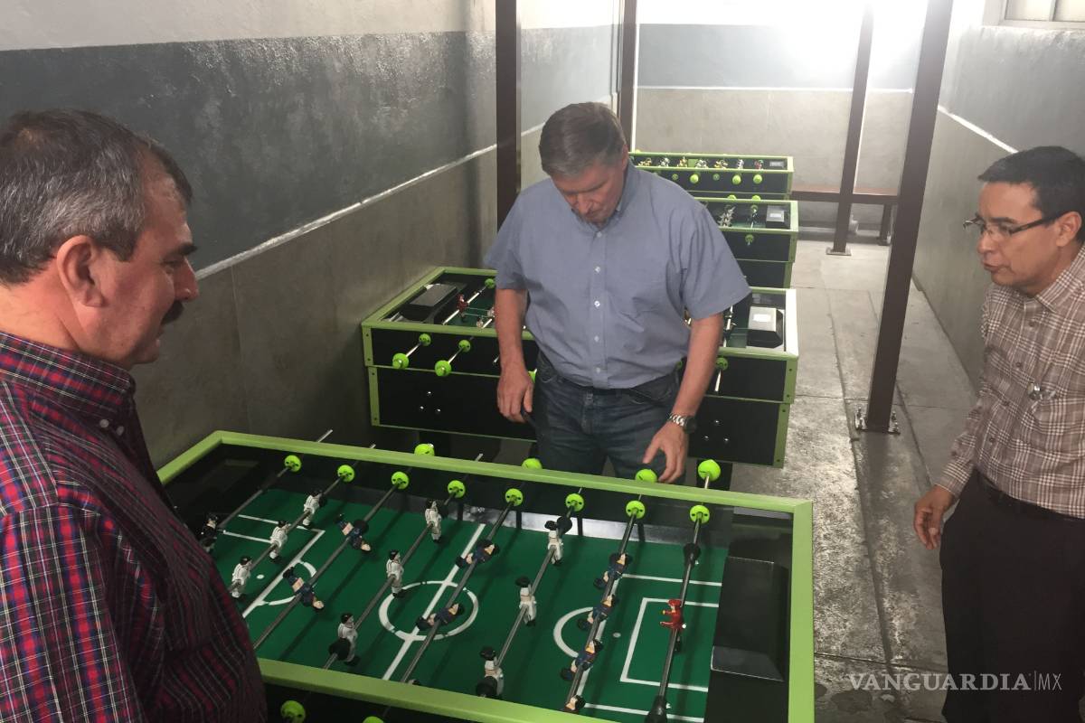 Empresa de Ramos Arizpe es la primera del país en certificarse como libre de humo de tabaco