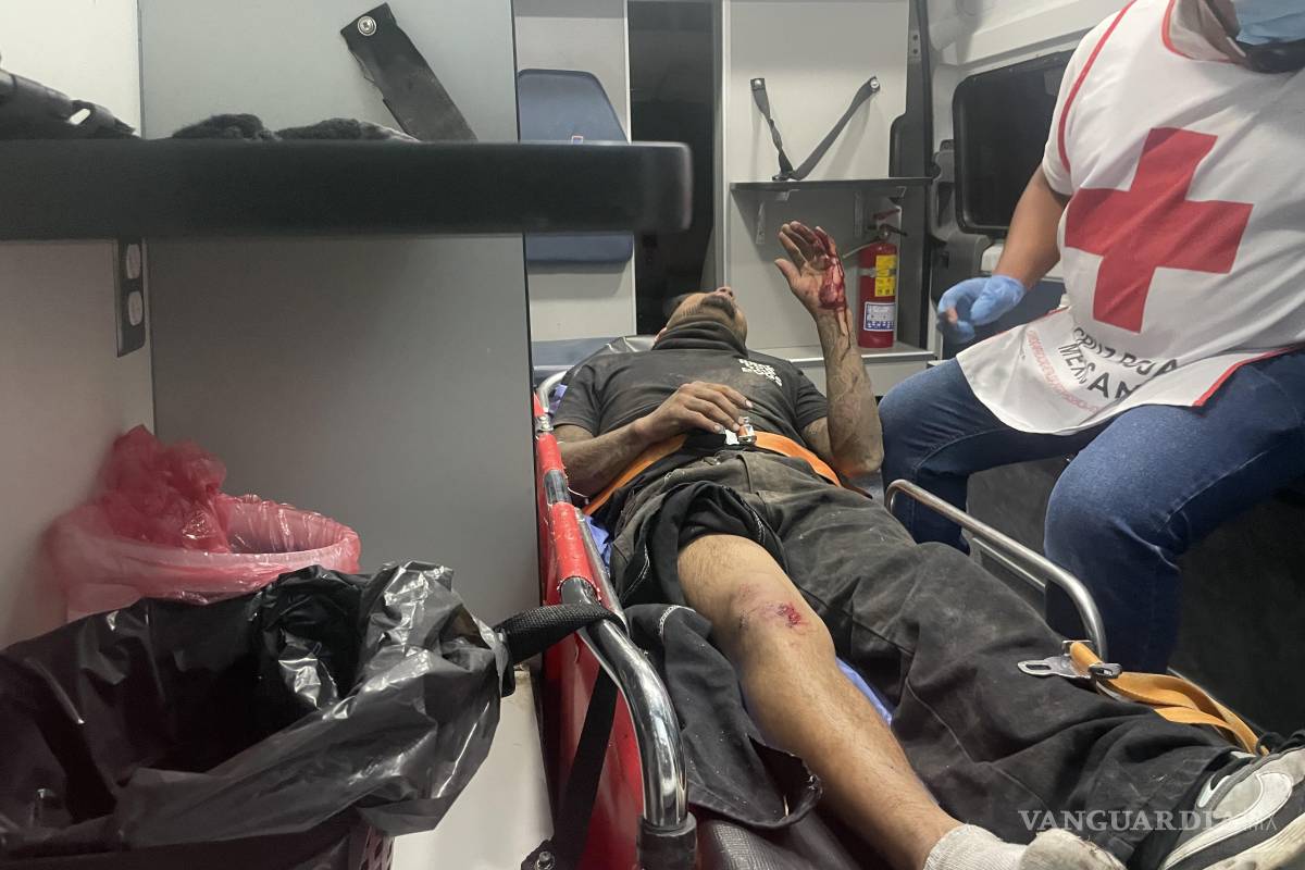 Motociclista embiste a familia en Saltillo; niña de 11 años resulta lesionada