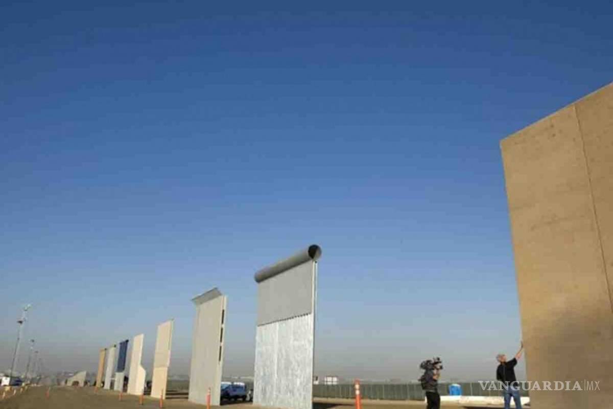 Derriban los prototipos del muro fronterizo de Trump