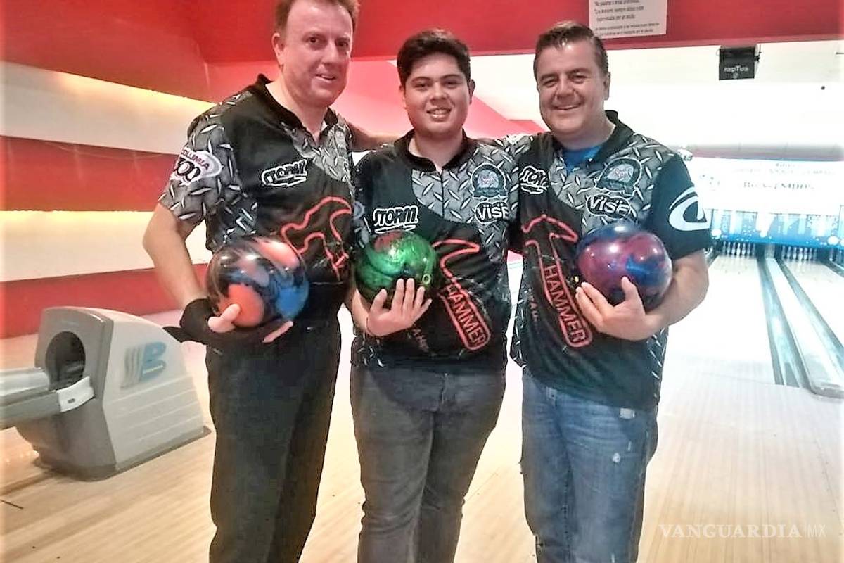 Se dan ‘taco’ de campeonato en Boliche