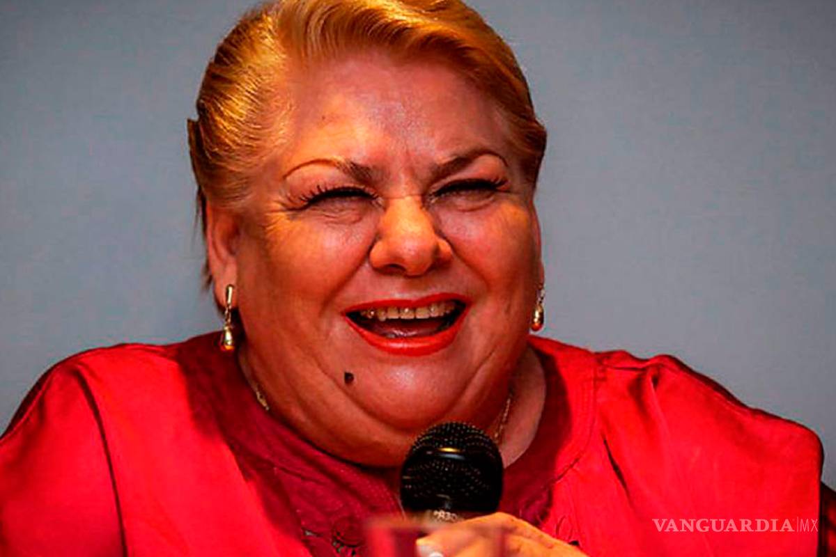 Deja 'Paquita La del Barrio' plantados a los saltillenses; acusa falta de pago del empresario