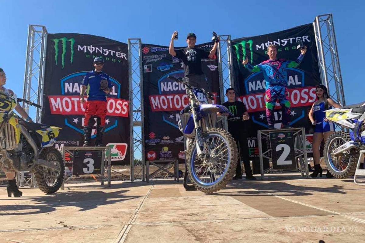 Miguel se sube al podio al podio en Nacional de Motocross