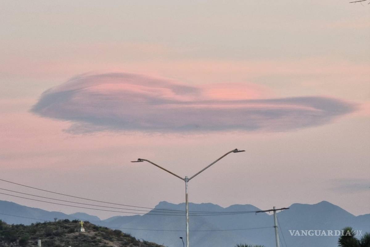 Captan en Saltillo nube con forma de ‘ovni’; se trata de una nube lenticular