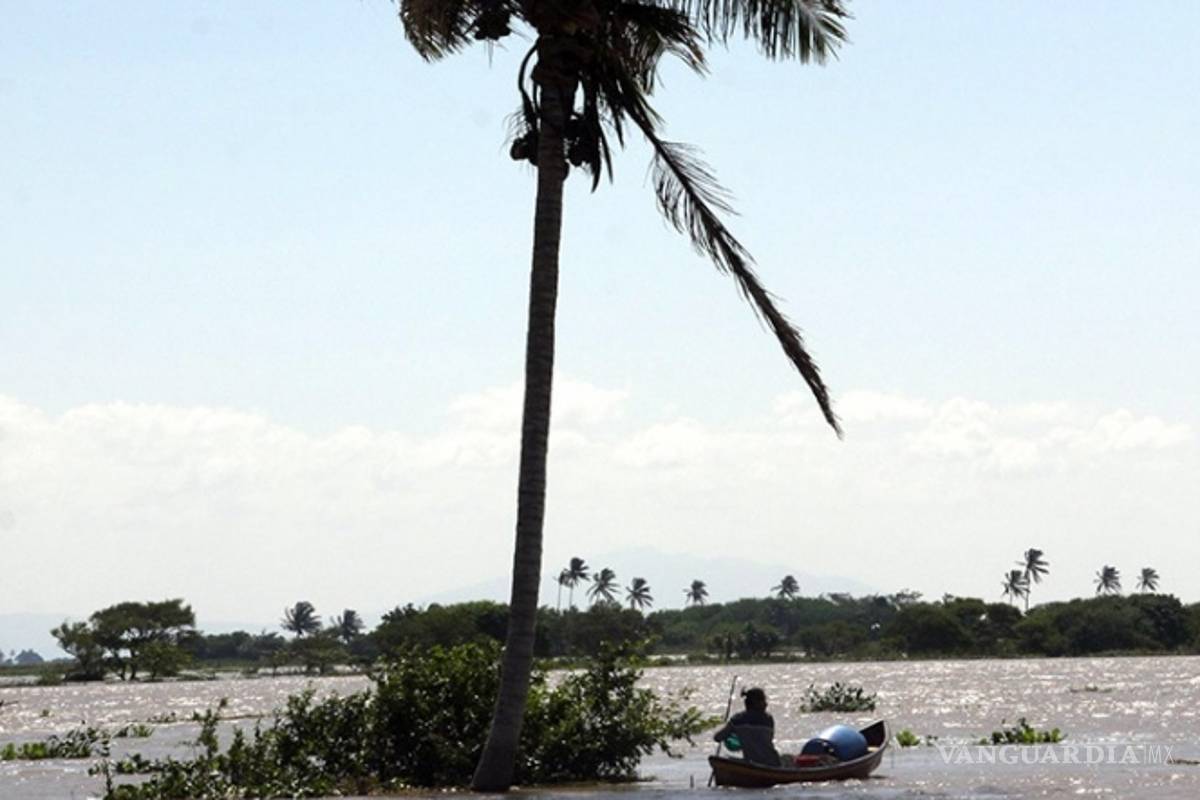 Cierran navegación en puertos de Oaxaca por frente frío16