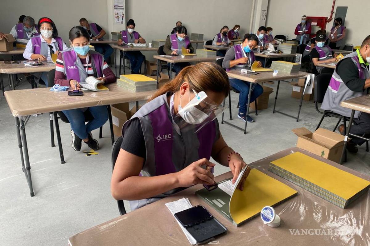 Contabilizan, verifican y sellan las más de 2 millones de boletas electorales para Coahuila