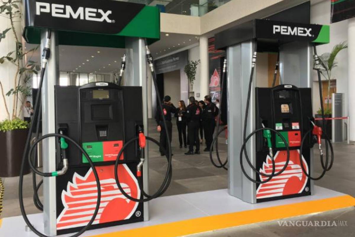 Pemex vende petróleo con pérdidas, pero la gasolina no bajará de precio