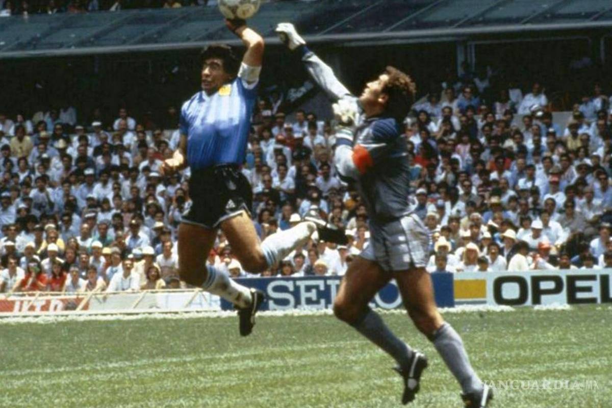 El 'Gol del Siglo' y 'La Mano de D10s' de Maradona narrados por Roberto Hernández Jr (videos)