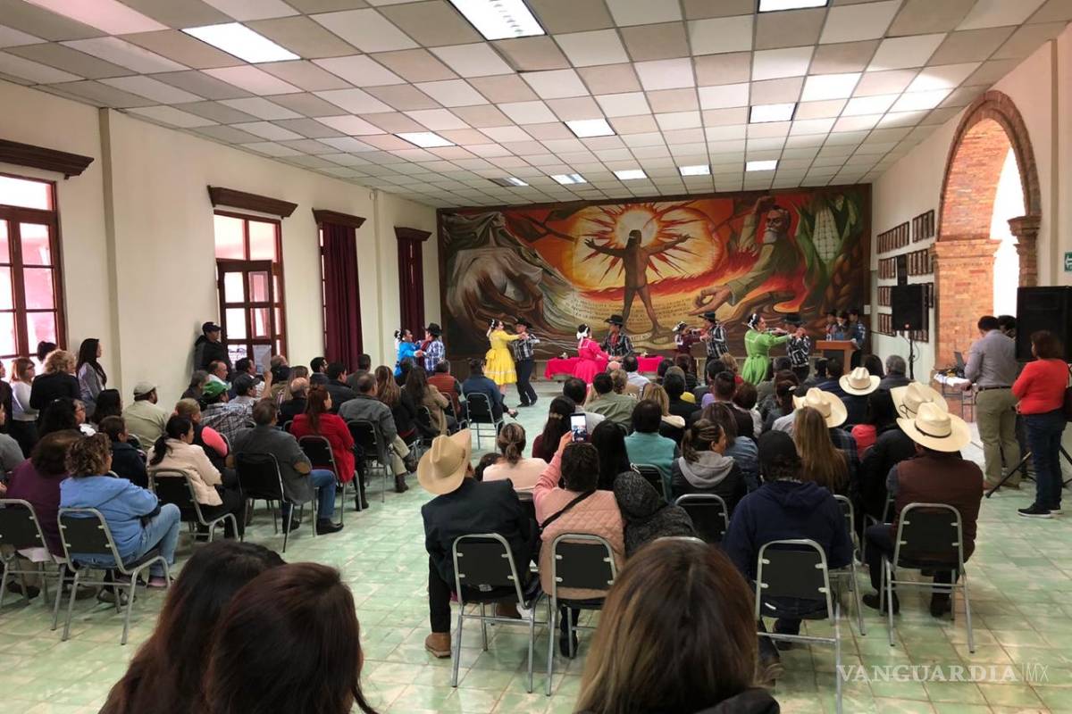 Celebran 30 aniversario de Brigada de Educación Rural en Arteaga