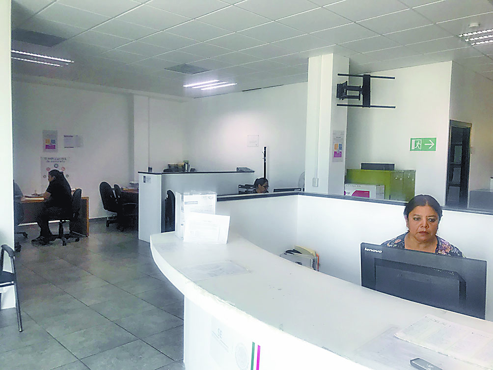 Empleados de la Secretaría de Economía en Coahuila demandan a la Federación por despido injustificado