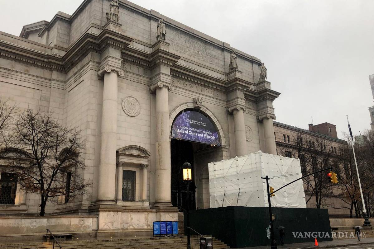 Retiran polémica estatua del expresidente Roosevelt en museo de Nueva York